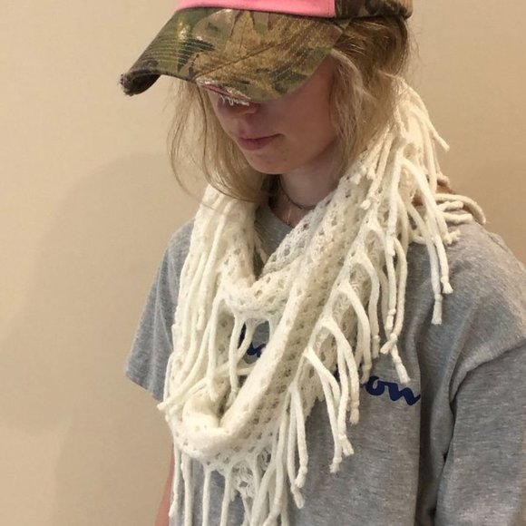 Accessories - Soft White Knit with Fringe Scarf
